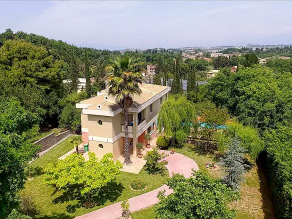 3-bedroom Villa In Corfu, Greece (290 M²)