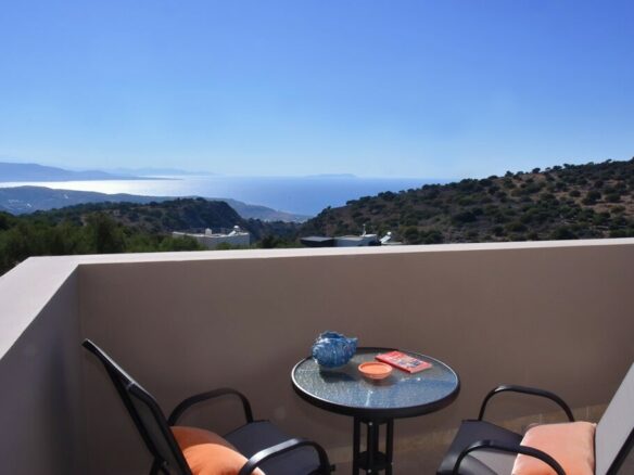 2-bedroom Maisonette In Neapoli, Greece (110 M²)