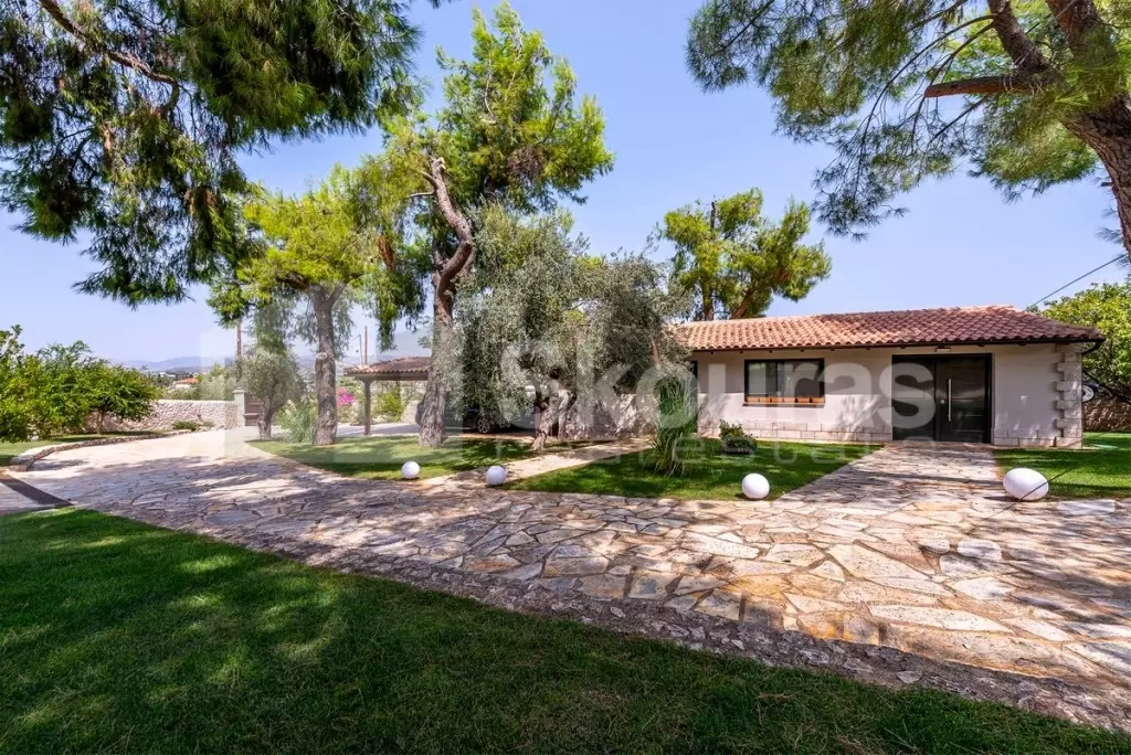 c15ed3a272694931ae9e1017e425bf95