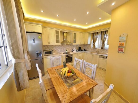 3-bedroom Villa In Corfu, Greece (155 M²)
