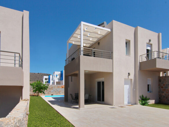 2-bedroom Villa In Neapoli, Greece (120 M²)
