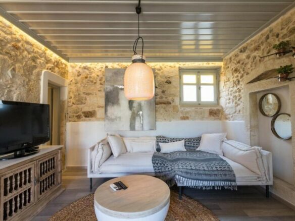 Business In Greece (360 M²)