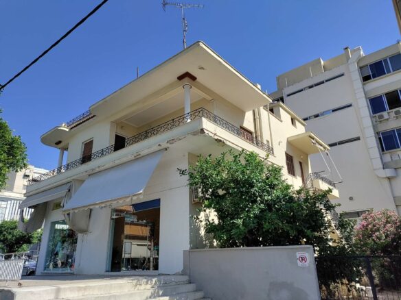 Flat In Greece (820 M²)