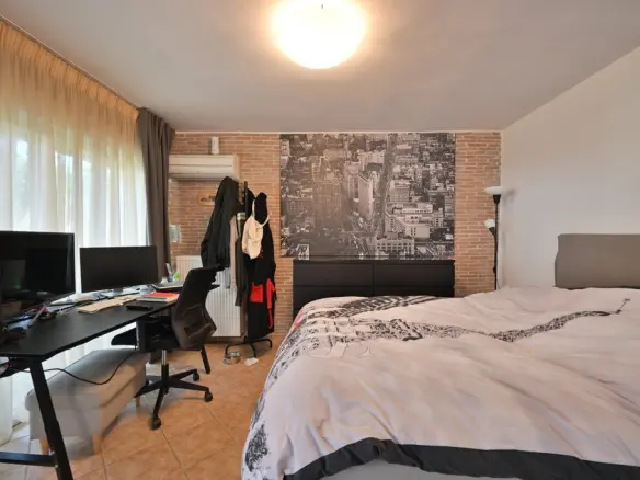 4-bedroom Detached House In Voula, Greece (304 M²)
