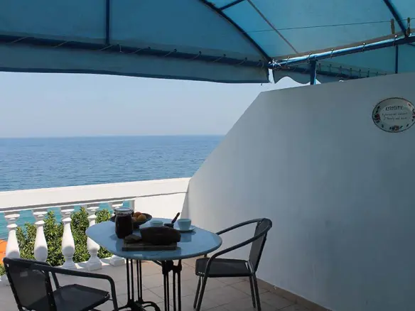 Hotel In Samos, Greece (480 M²)