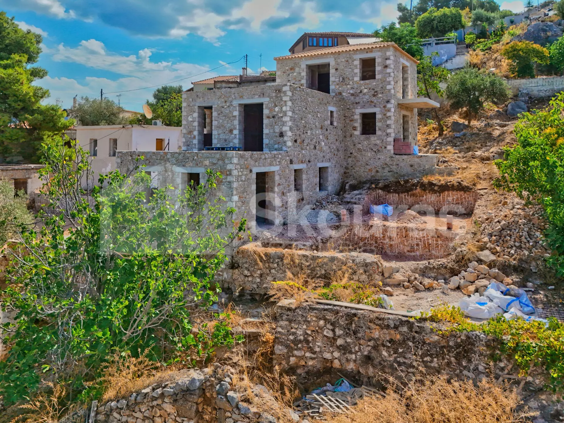 e4140889be1340ec85a32e29aea04711