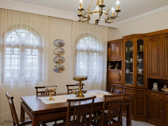 4-bedroom Villa In Thermaikos, Greece (460 M²)
