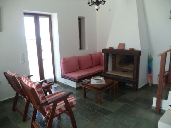 Complex In Kastro Killinis, Greece (210 M²)