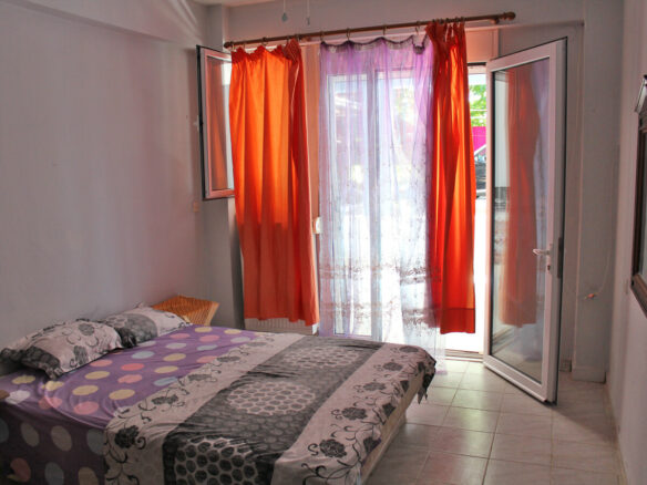 Business In Greece (500 M²)