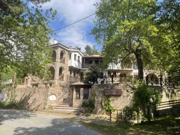 Hotel In Thasos, Greece (560 M²)