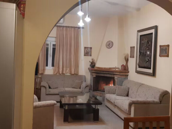 4-bedroom Maisonette In Agios Nikolaos, Greece (140 M²)