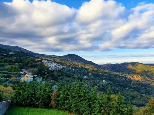5-bedroom Detached House In Gazi, Greece (220 M²)