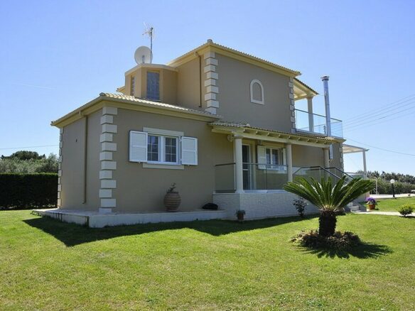 3-bedroom Villa In Corfu, Greece (155 M²)
