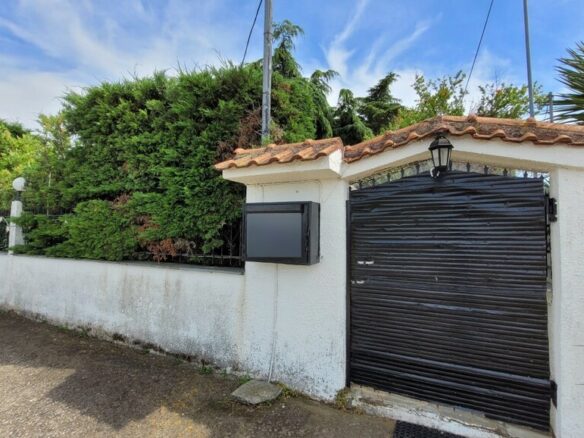 3-bedroom Detached House In Michaniona, Greece (175 M²)