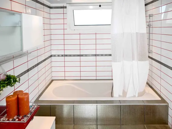 3-bedroom Detached House In Agios Nikolaos, Greece (184 M²)