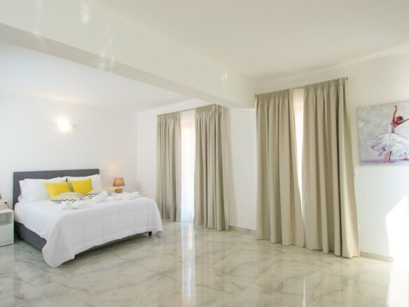 3-bedroom Villa In Elounda, Greece (250 M²)