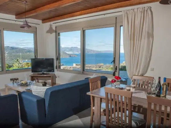 2-bedroom Detached House In Agios Nikolaos, Greece (82 M²)