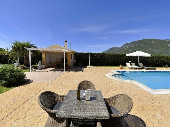 3-bedroom Villa In Corfu, Greece (155 M²)