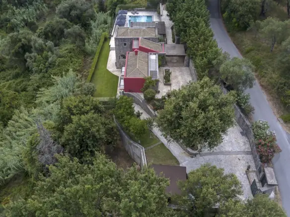 6-bedroom Villa In Corfu, Greece (350 M²)