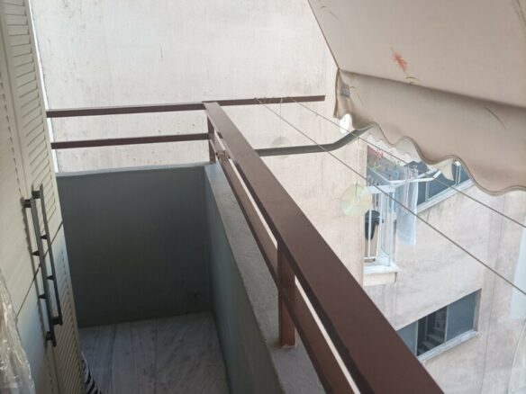 2-bedroom Flat In Petralona, Greece (74 M²)