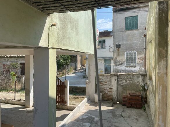 Detached House In Corfu, Greece (215 M²)