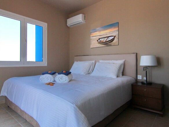 3-bedroom Villa In Neapoli, Greece (130 M²)