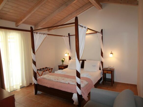 Hotel In Lefkada, Greece (840 M²)