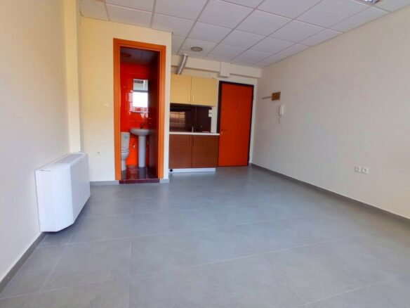 Complex In Vardaris – Lahanokipi, Greece (78 M²)