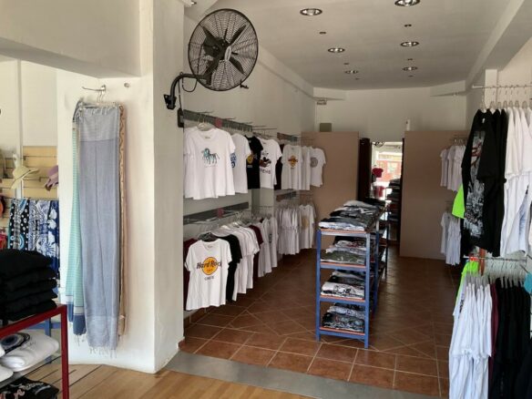 Business In Greece (300 M²)