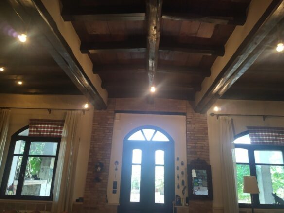 Building In Thermaikos, Greece (850 M²)