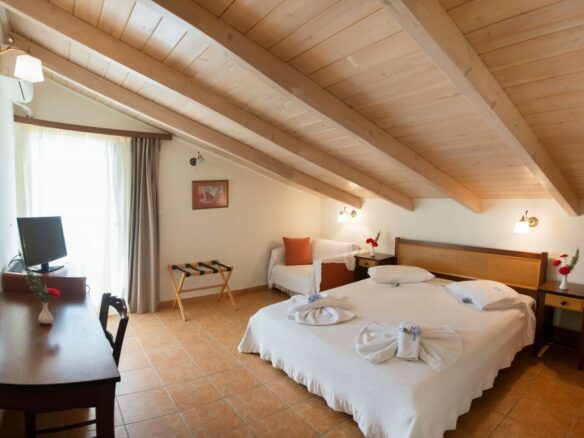 Hotel In Lefkada, Greece (840 M²)