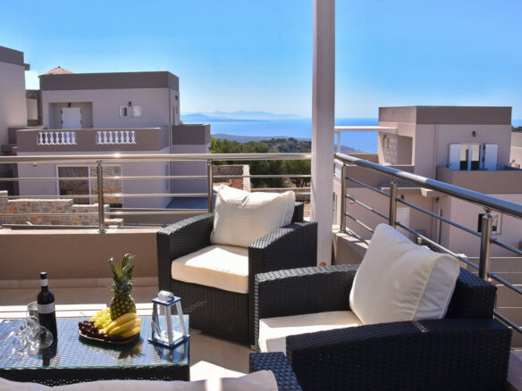 2-bedroom Villa In Neapoli, Greece (120 M²)