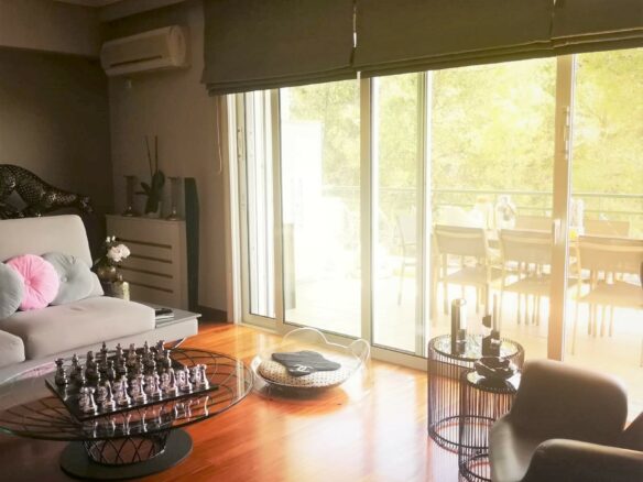Flat In Greece (137 M²)