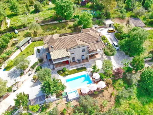 Villa In Corfu, Greece (340 M²)