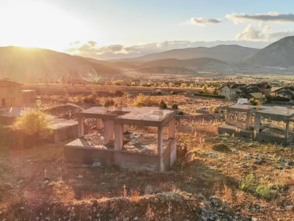 Business In Livadeia, Greece (570 M²)