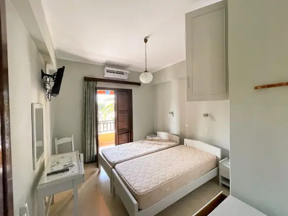 Hotel In Corfu, Greece (400 M²)