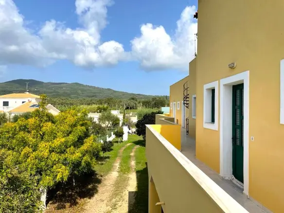 Hotel In Corfu, Greece (1.000 M²)