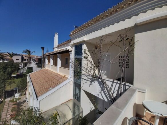 Building In Corfu, Greece (510 M²)