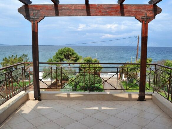 Charming 185 M² Detached Home On Beautiful Euboea Island