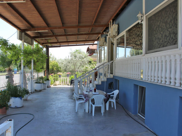 Business In Greece (500 M²)