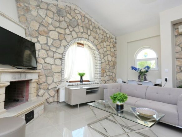 3-bedroom Detached House In Kassandra, Greece (150 M²)