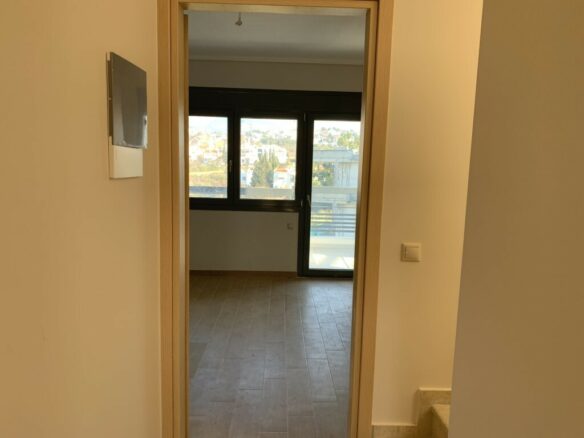 3-bedroom Maisonette In Panorama, Greece (150 M²)