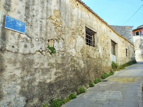 Detached House In Corfu, Greece (130 M²)