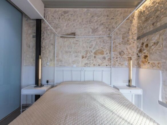 Business In Greece (360 M²)
