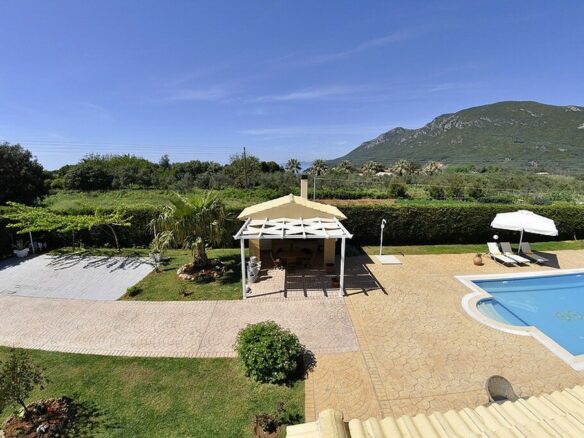 3-bedroom Villa In Corfu, Greece (155 M²)