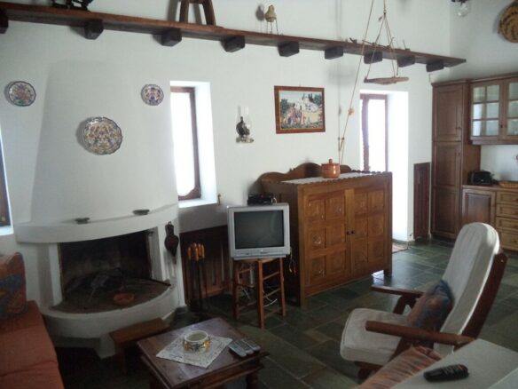 Complex In Kastro Killinis, Greece (210 M²)