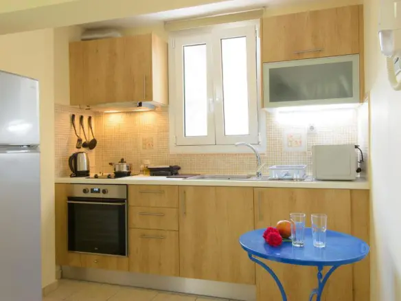 Hotel In Agios Nikolaos, Greece (1.500 M²)