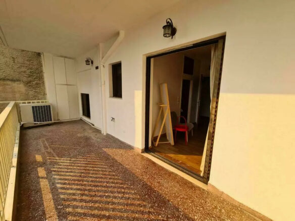 Duplex In Zografou, Greece (160 M²)