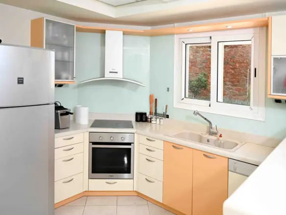 3-bedroom Detached House In Agios Nikolaos, Greece (184 M²)