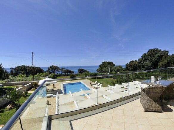 3-bedroom Villa In Corfu, Greece (155 M²)